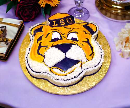 Tiger Head Cut Out Cake
