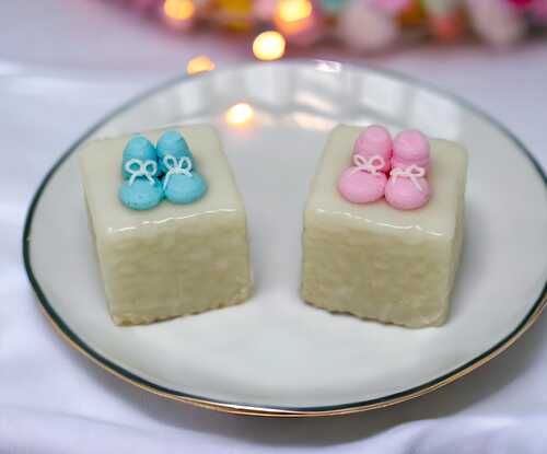 Petit Four - Baby Booties - Dozen