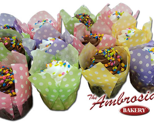 Cupcakes & Cupcake Cakes