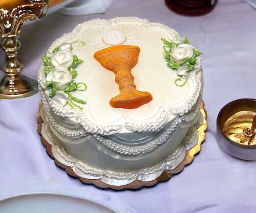 1st Communion Cake with Sugared Chalice