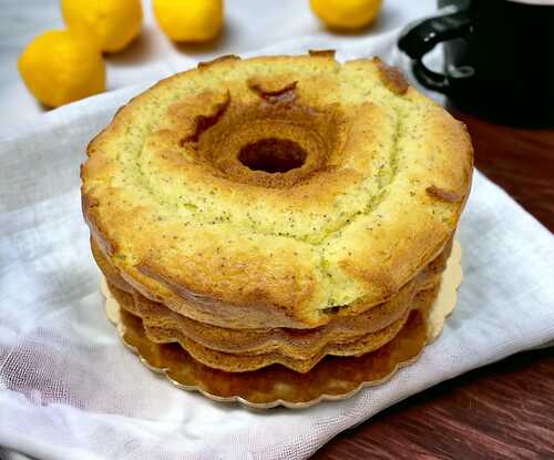 Lemon Poppyseed Pound Cake