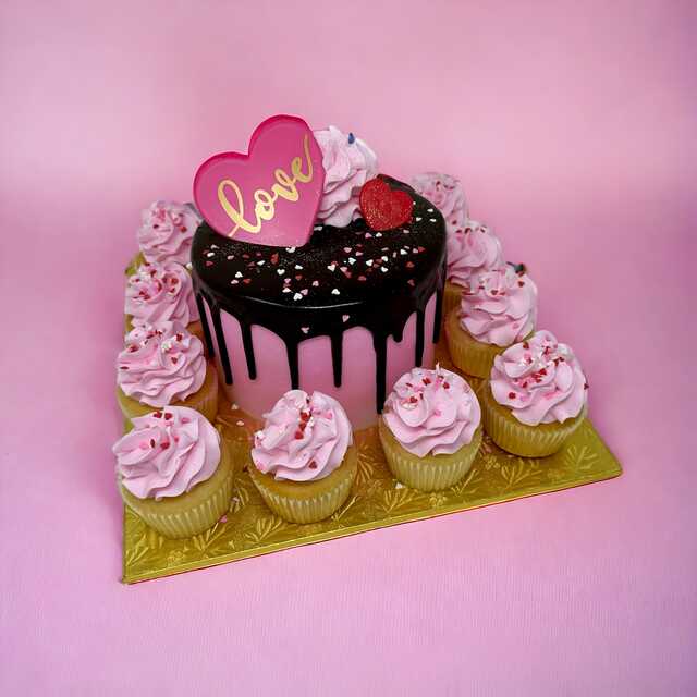 Valentine's Day "love" Cake with 12 Cupcakes