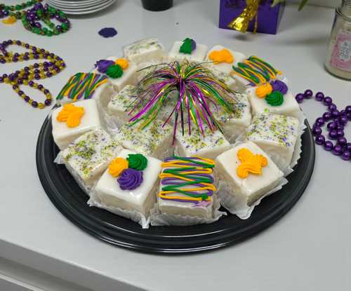 "Mardi Gras" Petit Four Trays