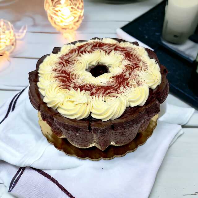 Red Velvet & Cream Cheese Pound Cake