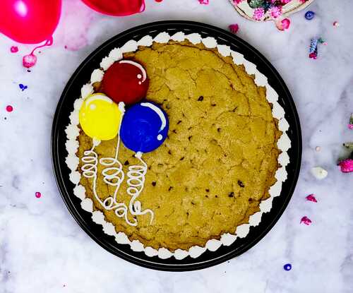 Cookie Cake with Buttercream Balloons