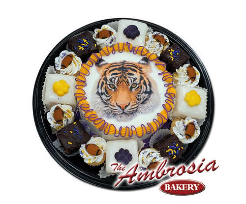 Small Tiger Dessert Tray with 6" Cake