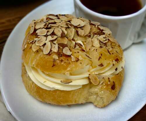 Almond Croissant