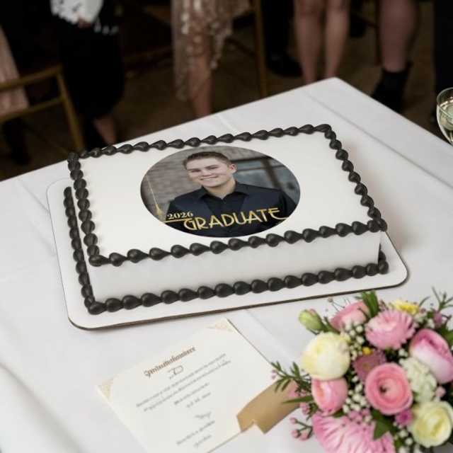 Class of 2026 Selfie Frame PhotoCake® Edible Image® Cake – Graduation Cake 🎂  🎓 📸 