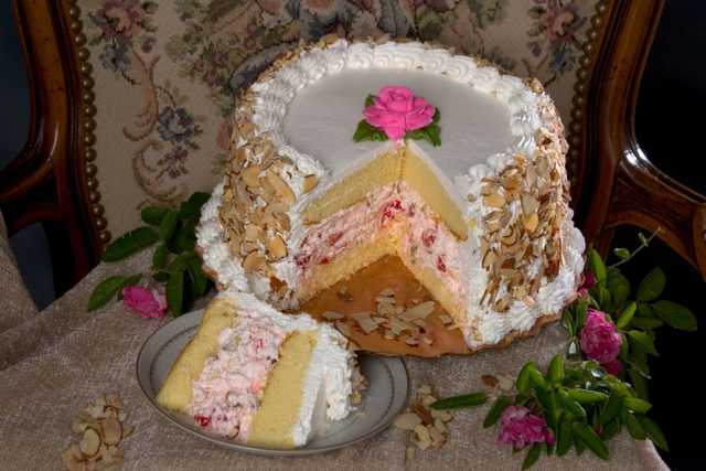 Lady Baltimore Cake