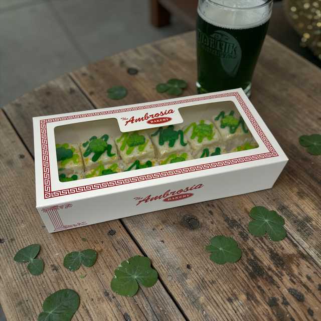 St. Patrick’s Day Petit Fours — Dozen 🍀
