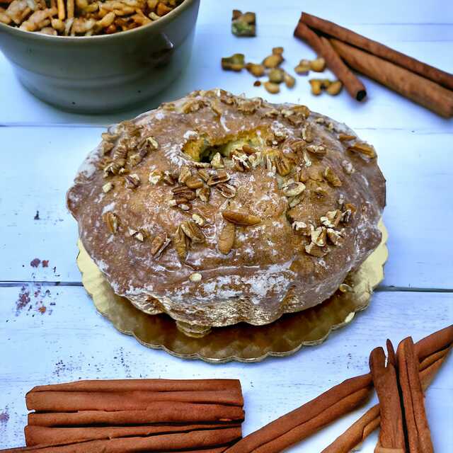 Cinnamon Pecan & Cream Cheese Pound Cake