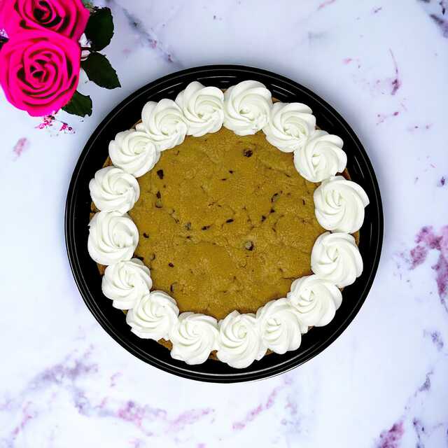 Cookie Cake with Buttercream Rosettes