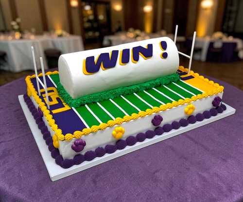 LSU WIN BAR! with a Sheet Cake 💜💛 🐯 🏈