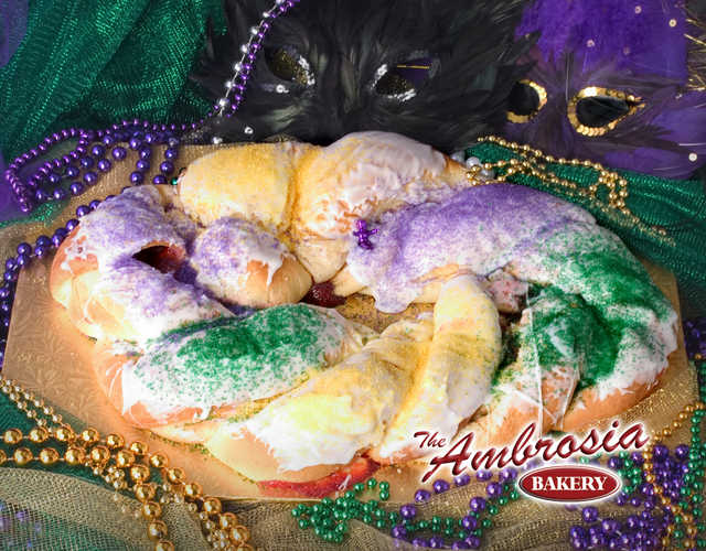 Filled King Cake for In-Store Pickup