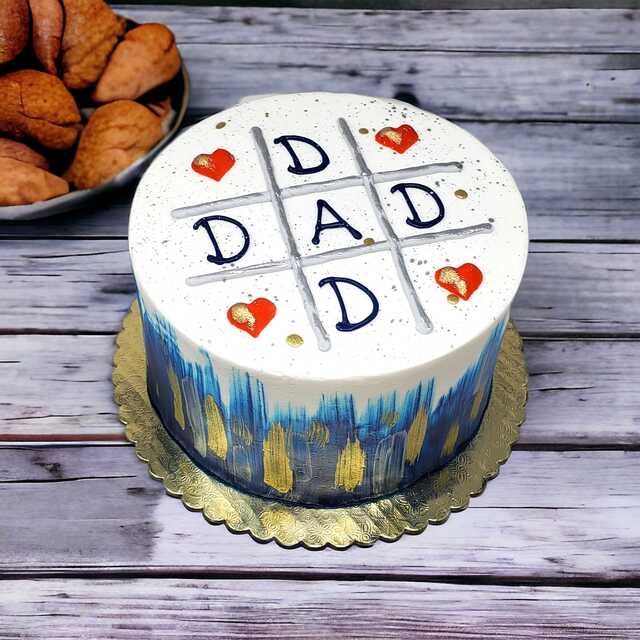 Tic Tac Toe DAD Father's Day Cake