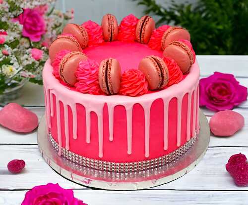 Raspberry Macaron Cake!